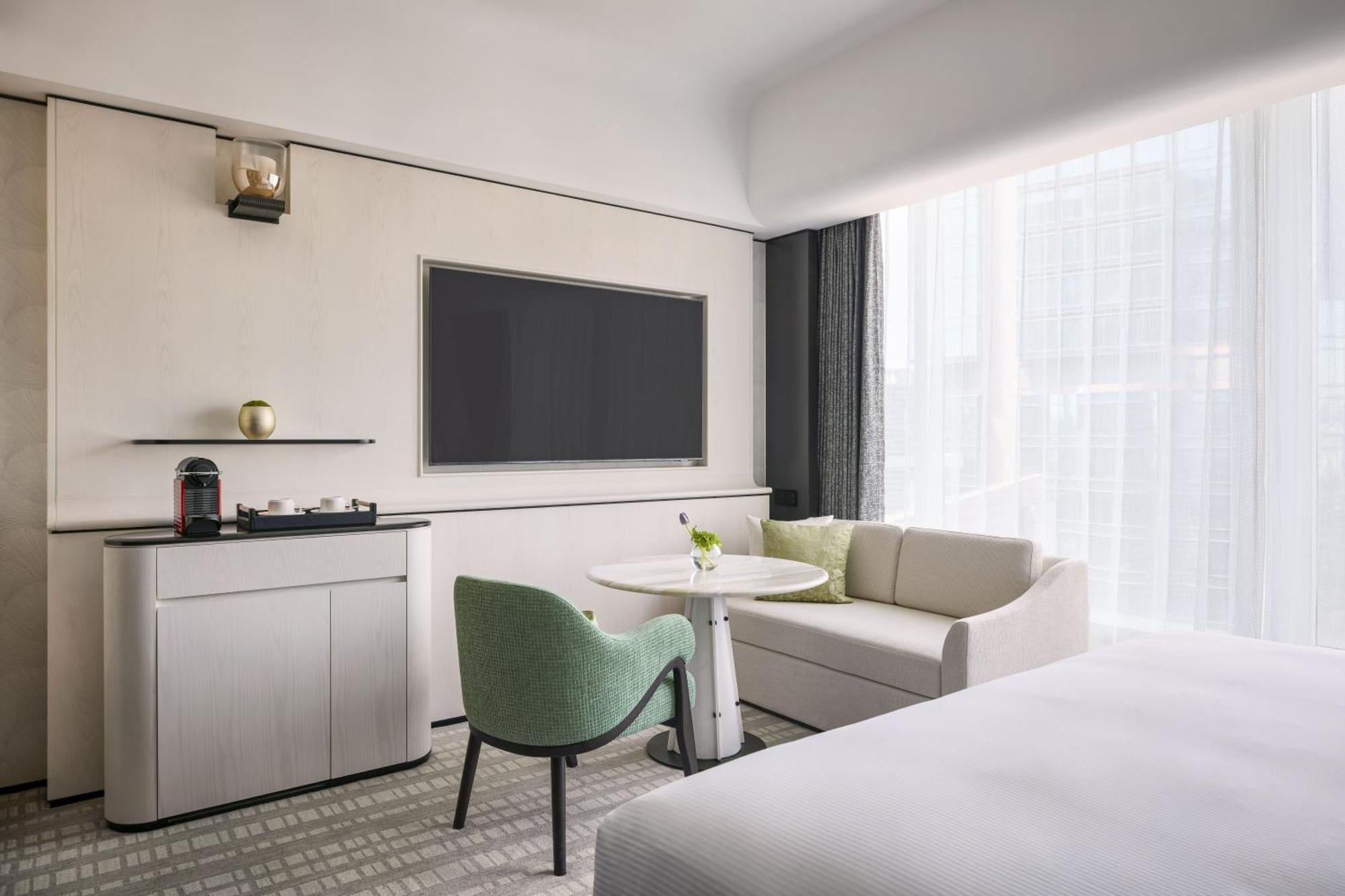 Hilton Shanghai City Center -Steps From Iconic Landmarks Wukang Mansion And Jing'An Temple Exterior photo